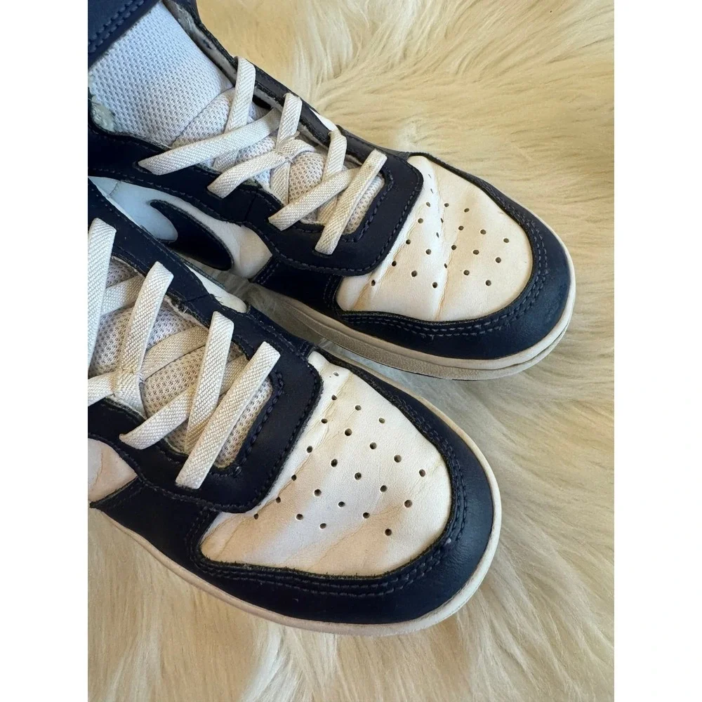 Nike‎ navy mid top size 3Y